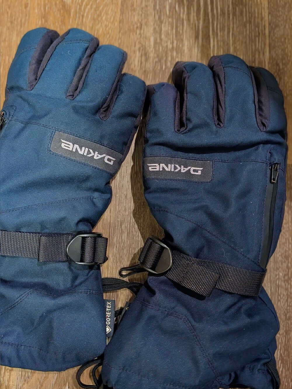 Dakine Men's Navy Insulated Winter Gloves